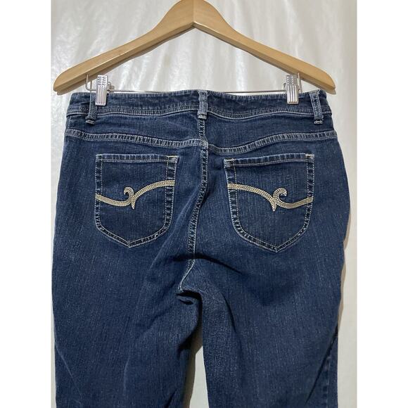 Chico's Women's Straight Leg Denim Jeans Medium Wash Blue Size 8 (1) Short - Picture 4 of 6